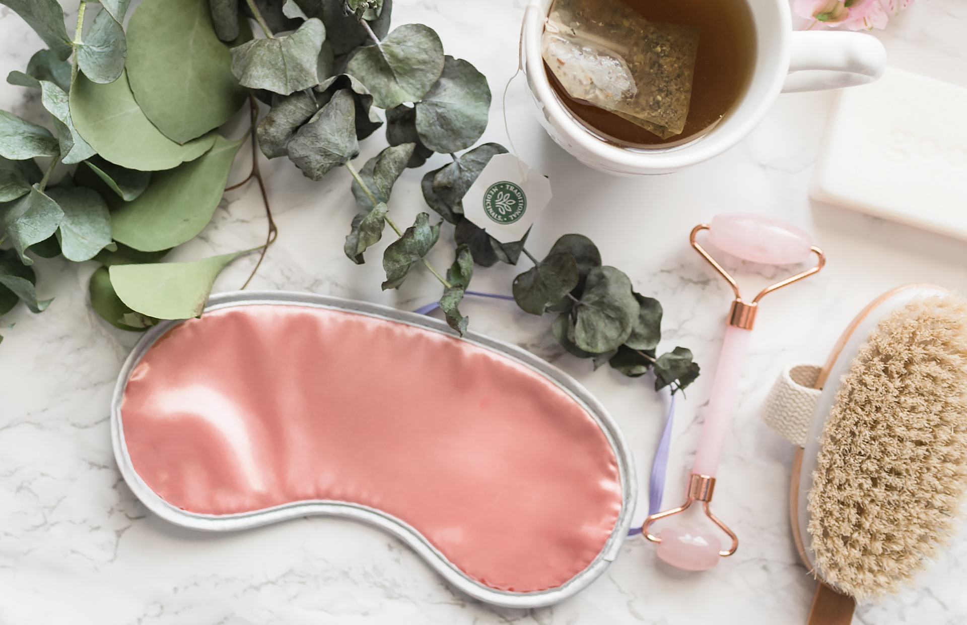 Rutinitas Lembut Sebelum Tidur untuk Menutup Hari dengan Damai